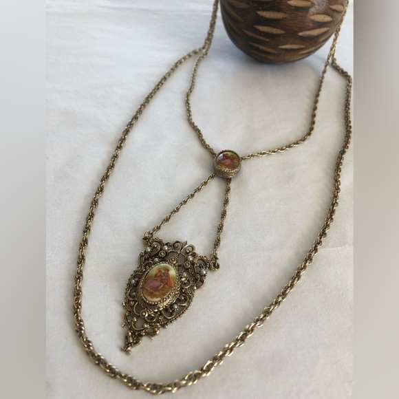 Jewelry - VTG Victorian Revival Courting Couple Porcelain Double Pendant